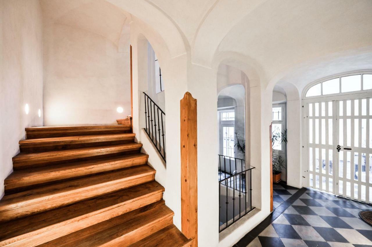 Romantic Apartment Prague Near Charles Bridge エクステリア 写真